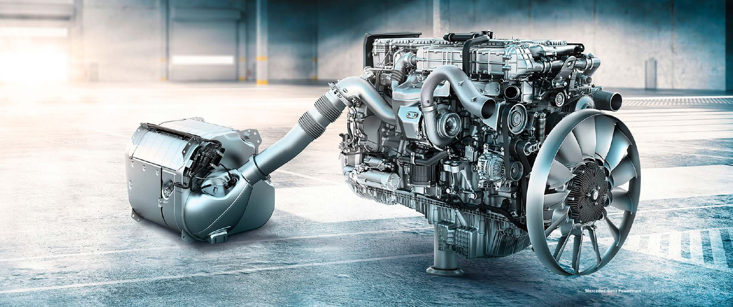 Грузовой двигатель Mercedes-Benz с системой очистки отработавших газов