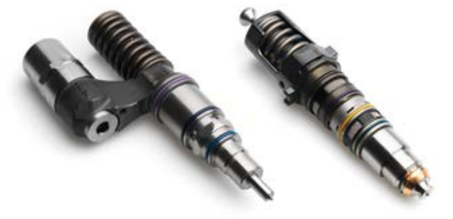 Разные компоненты из раздела Unit Injector; внешнее сходство не заменяет идентификацию топливной системы.